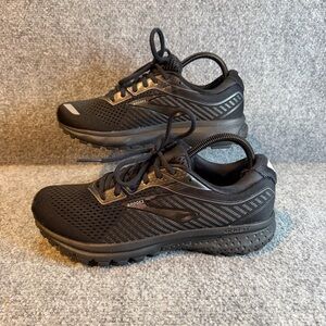 Brooks Ghost 11 Black Running Shoes Womens 9.5 Athletic Trainer 1103161D040